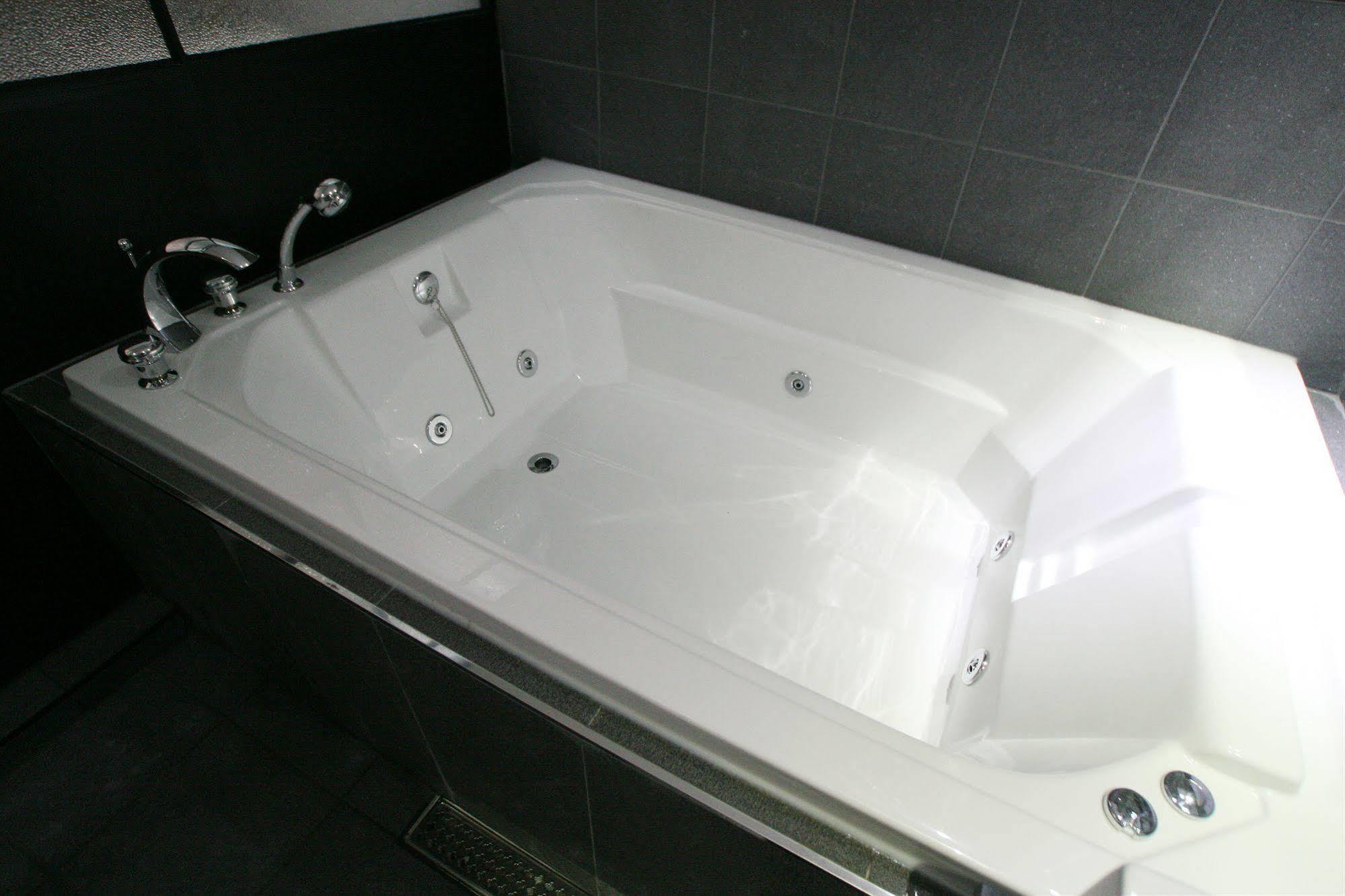 Vvalt Hotel Сеул Экстерьер фото