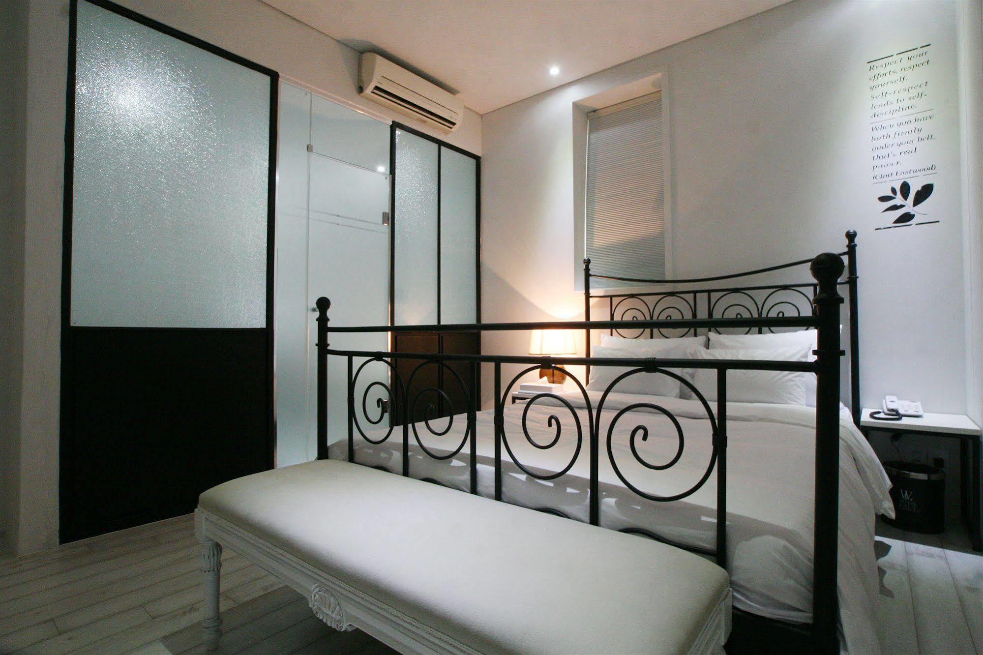 Vvalt Hotel Сеул Экстерьер фото