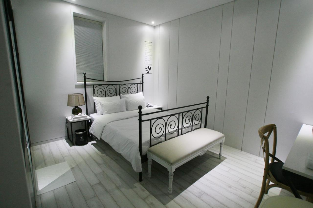 Vvalt Hotel Сеул Экстерьер фото